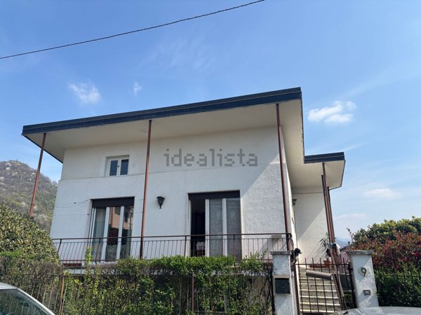 casa indipendente in vendita ad Induno Olona