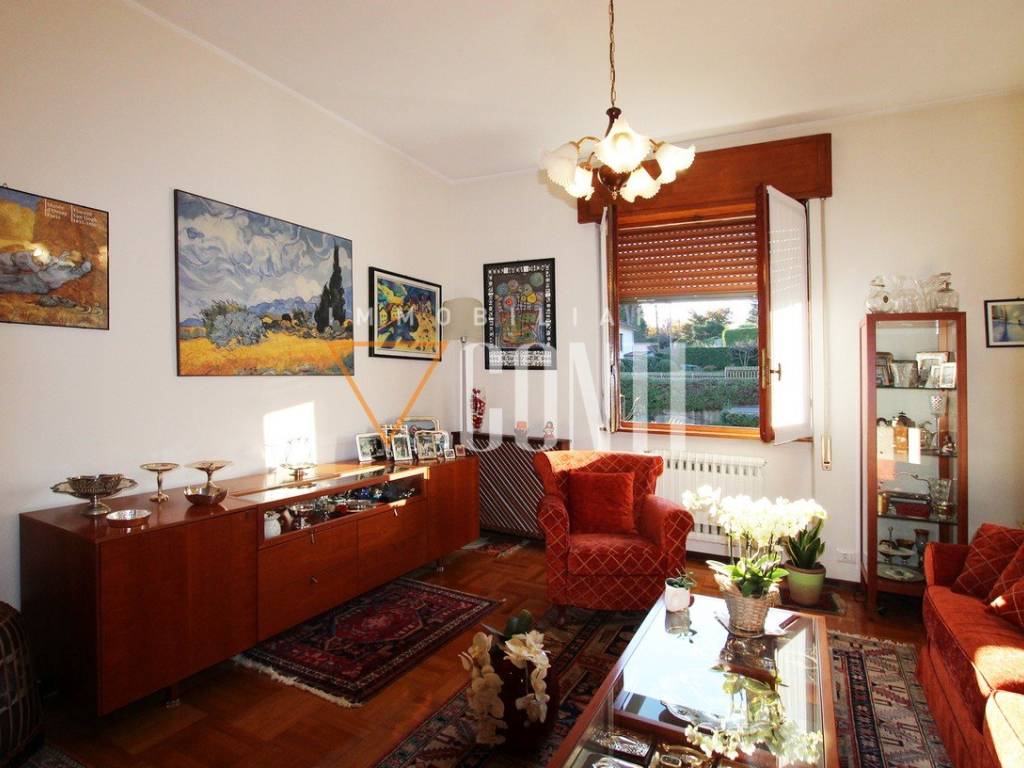 casa indipendente in vendita ad Induno Olona