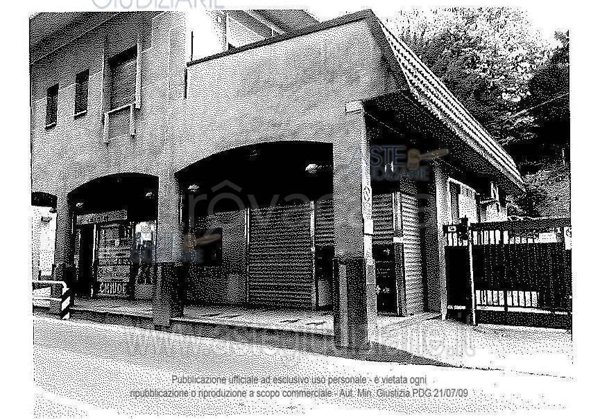 negozio in vendita ad Induno Olona