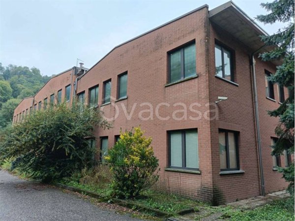 locale commerciale in vendita ad Induno Olona