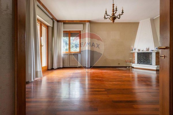 casa indipendente in vendita ad Induno Olona