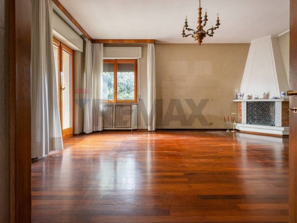 casa indipendente in vendita ad Induno Olona