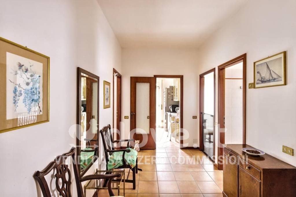 appartamento in vendita ad Induno Olona in zona Olona