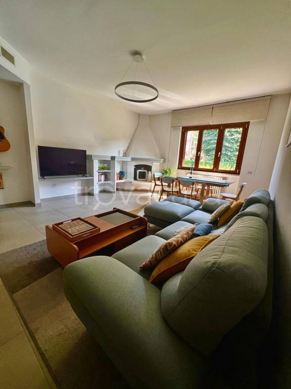 appartamento in vendita ad Induno Olona in zona Olona