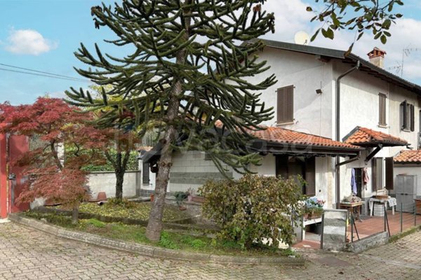 casa indipendente in vendita ad Induno Olona