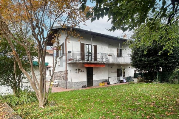 casa indipendente in vendita ad Induno Olona