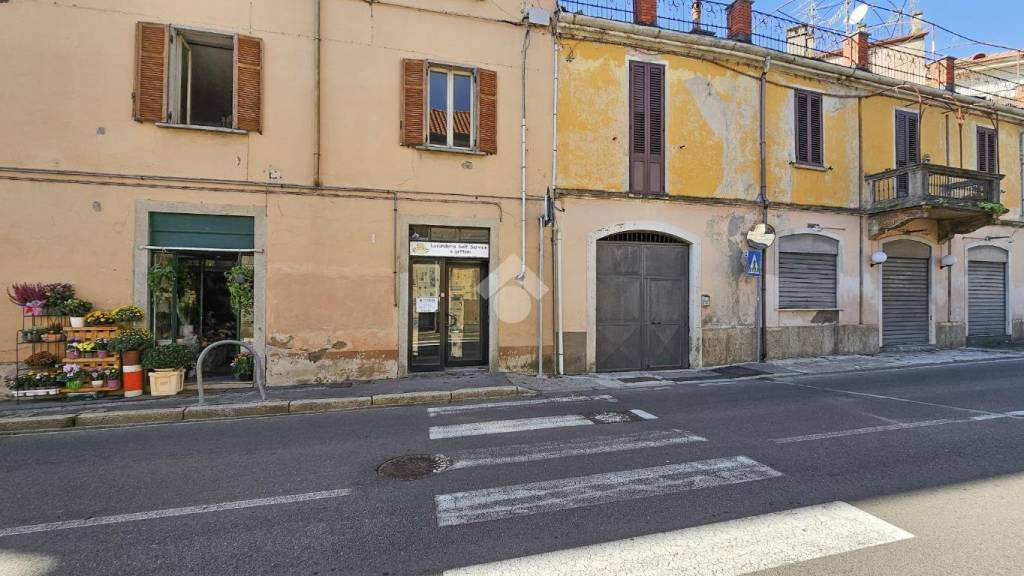 appartamento in vendita ad Induno Olona in zona Olona