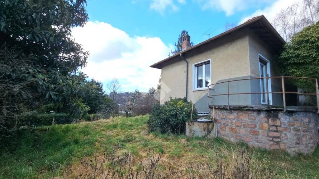 casa indipendente in vendita ad Induno Olona