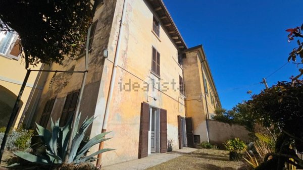 casale in vendita ad Induno Olona