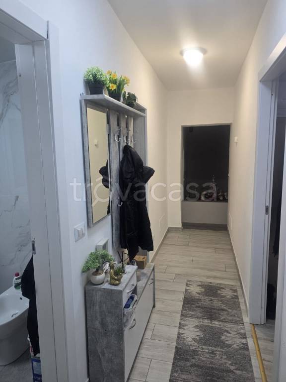 appartamento in vendita ad Induno Olona in zona San Cassano