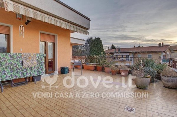 appartamento in vendita ad Induno Olona in zona Olona