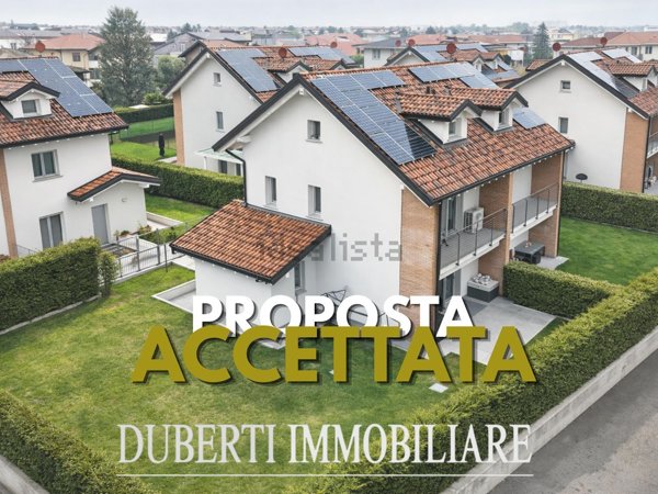casa indipendente in vendita ad Induno Olona