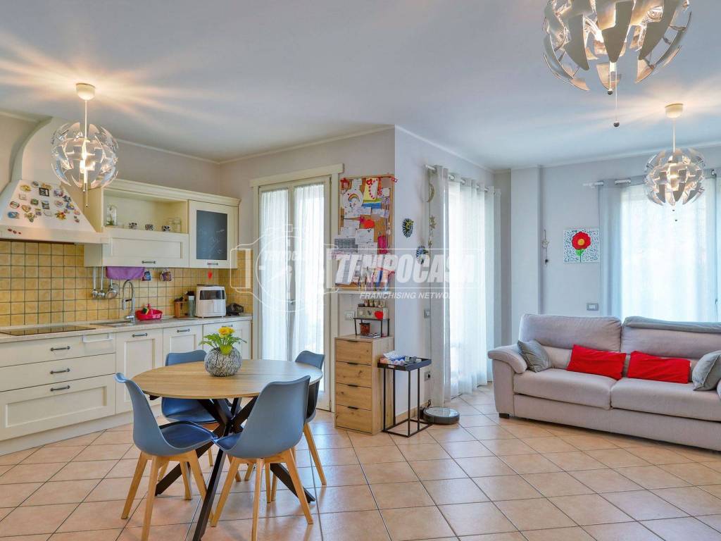 appartamento in vendita ad Induno Olona