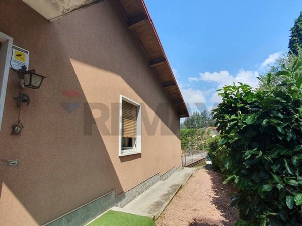 casa indipendente in vendita ad Induno Olona