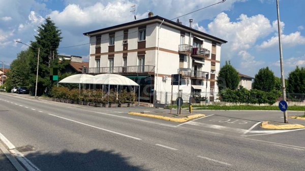 negozio in vendita ad Induno Olona