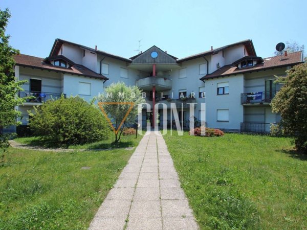 appartamento in vendita ad Induno Olona in zona Frascarolo