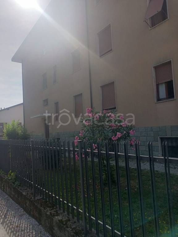 appartamento in vendita ad Induno Olona in zona Olona