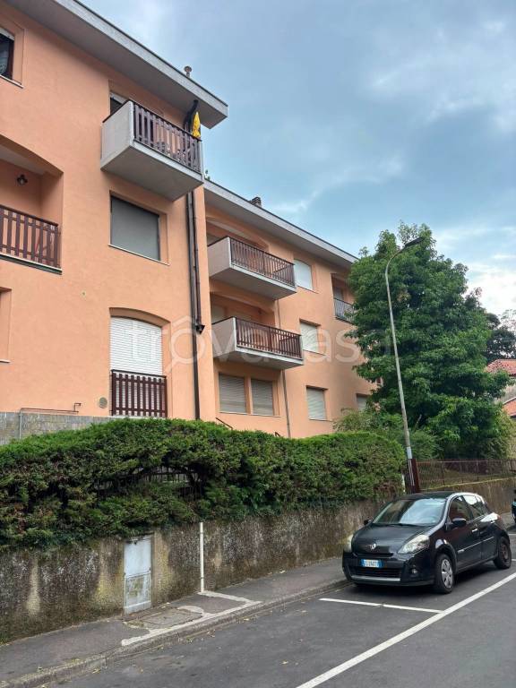 appartamento in vendita ad Induno Olona in zona Olona