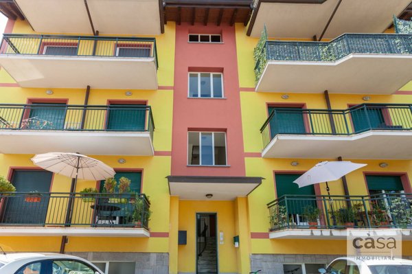 appartamento in vendita ad Induno Olona in zona Pezza