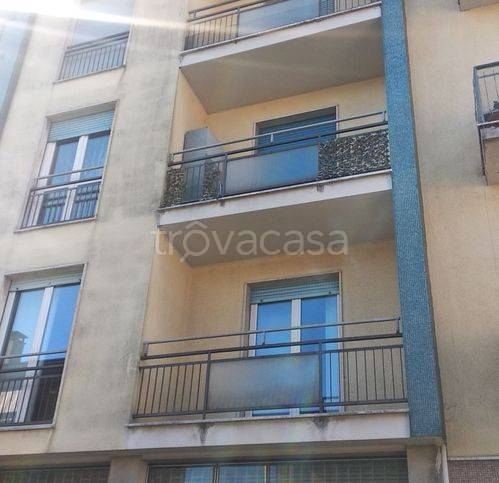 appartamento in vendita ad Ispra
