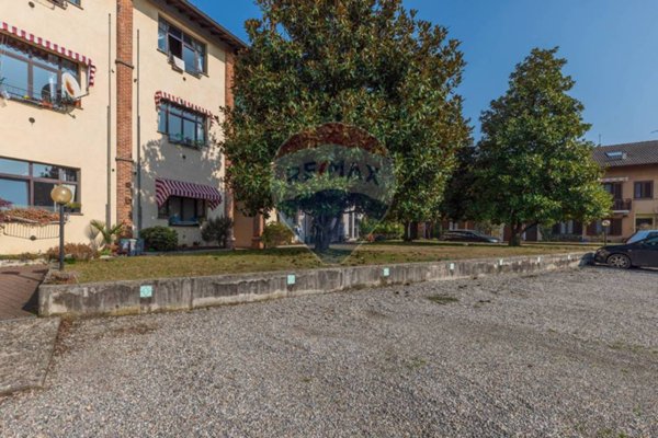 appartamento in vendita ad Ispra
