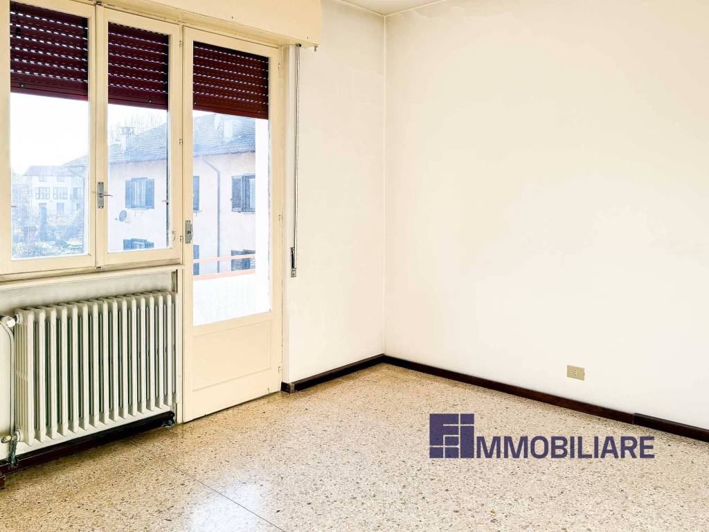 appartamento in vendita ad Ispra