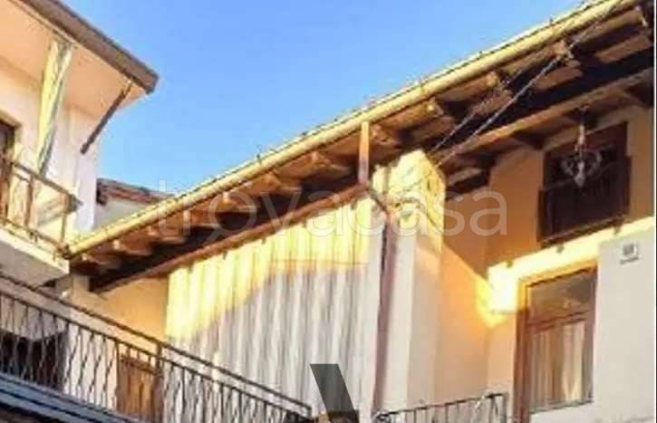appartamento in vendita ad Ispra