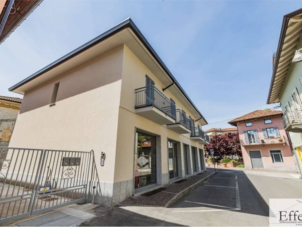 appartamento in vendita ad Ispra