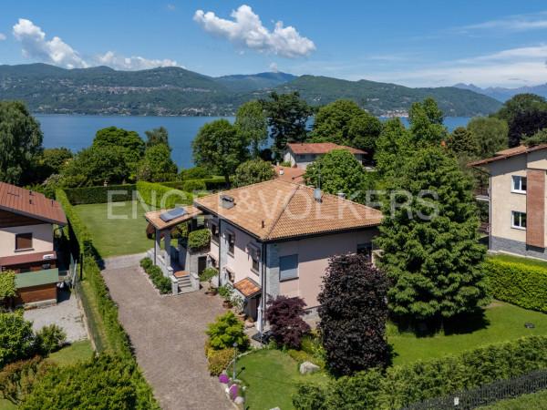 casa indipendente in vendita ad Ispra