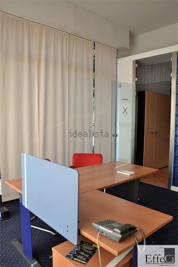 ufficio in vendita ad Ispra