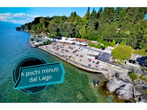 casa indipendente in vendita ad Ispra