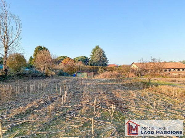 villetta a schiera in vendita ad Ispra in zona Barza