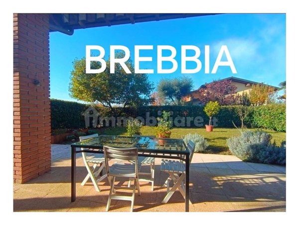 casa indipendente in vendita ad Ispra