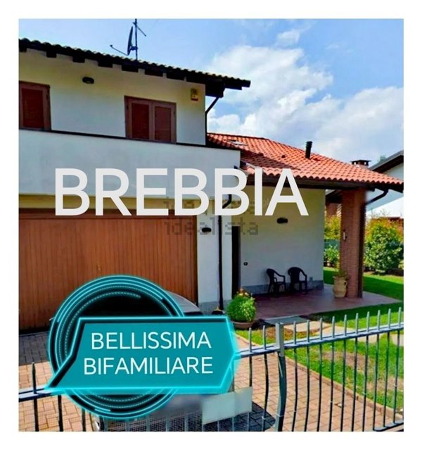 casa indipendente in vendita ad Ispra