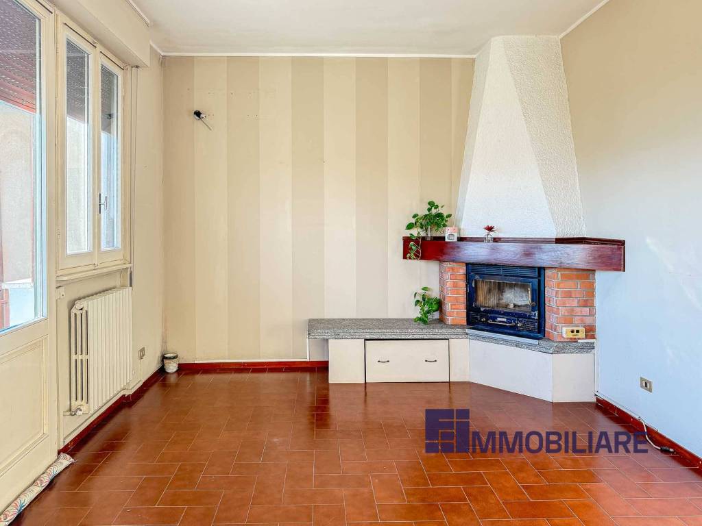 appartamento in vendita ad Ispra