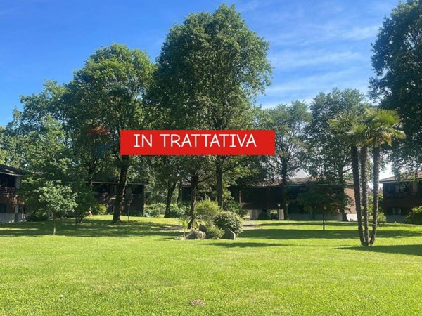 appartamento in vendita ad Ispra