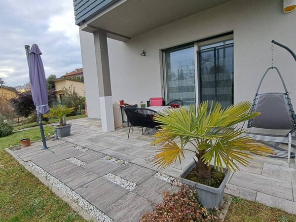 appartamento in vendita ad Ispra