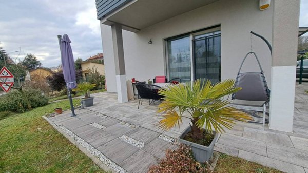 appartamento in vendita ad Ispra