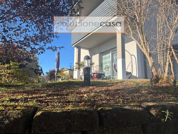 appartamento in vendita ad Ispra