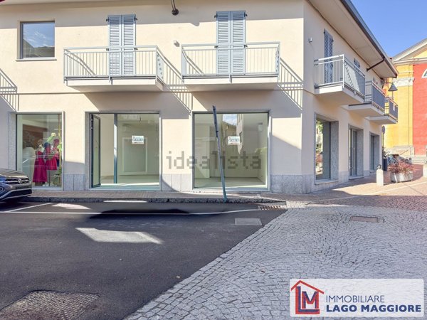locale commerciale in vendita ad Ispra