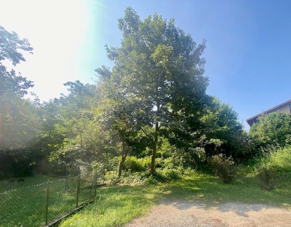 bifamiliare in vendita ad Ispra in zona Cascine