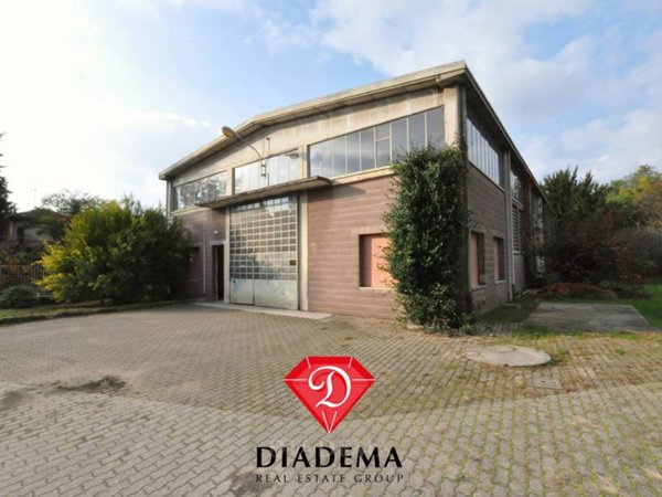 casa indipendente in vendita a Jerago con Orago