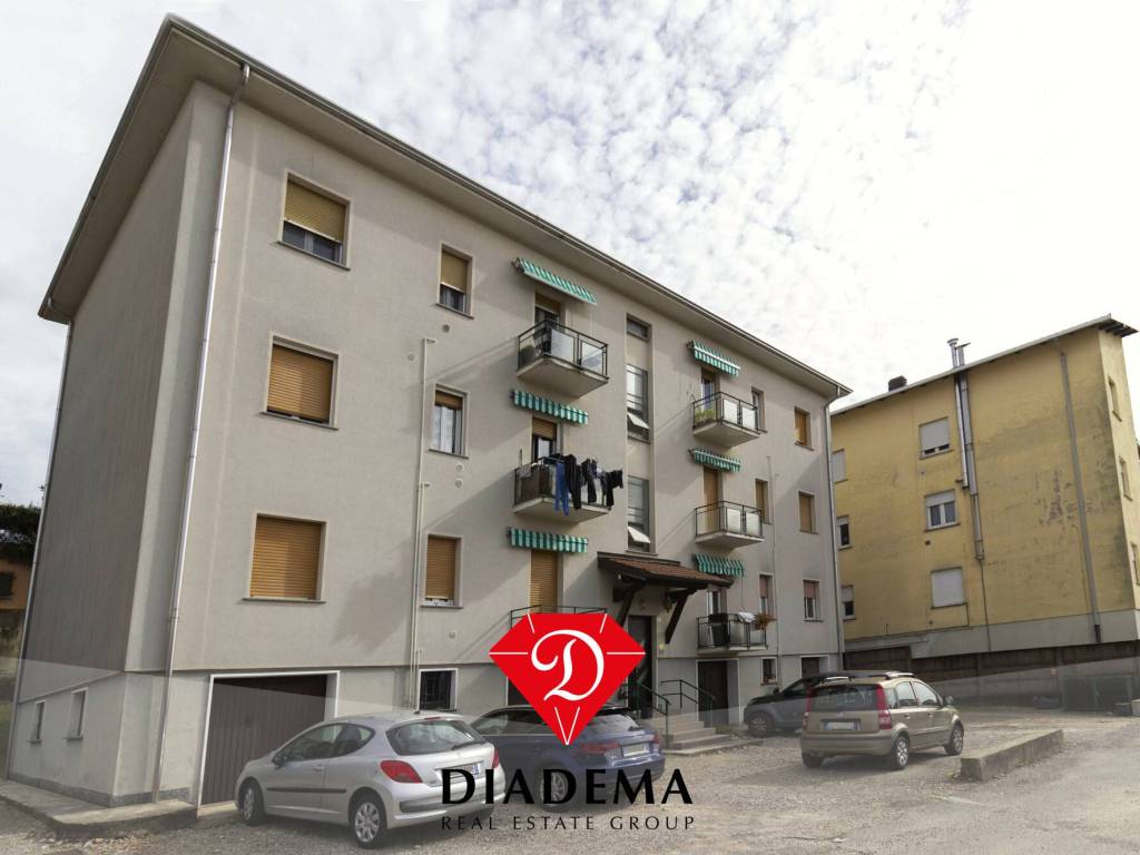 appartamento in vendita a Jerago con Orago