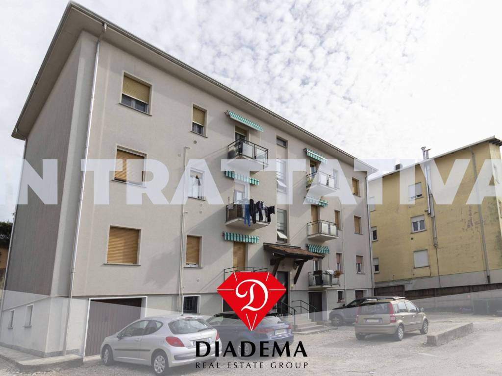 appartamento in vendita a Jerago con Orago