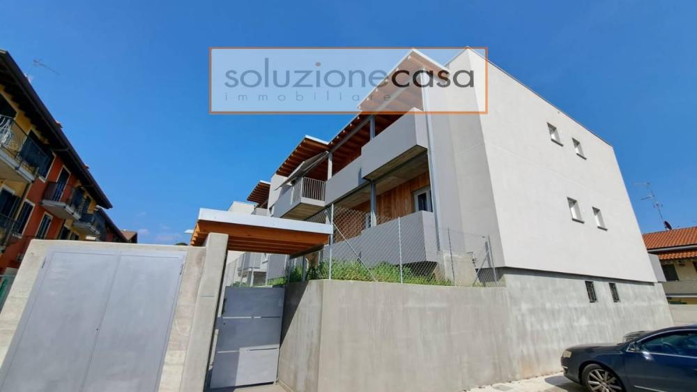 appartamento in vendita a Jerago con Orago