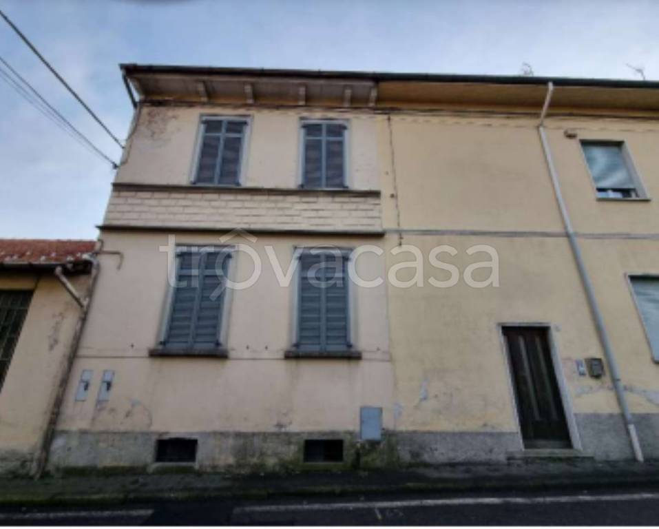 appartamento in vendita a Jerago con Orago