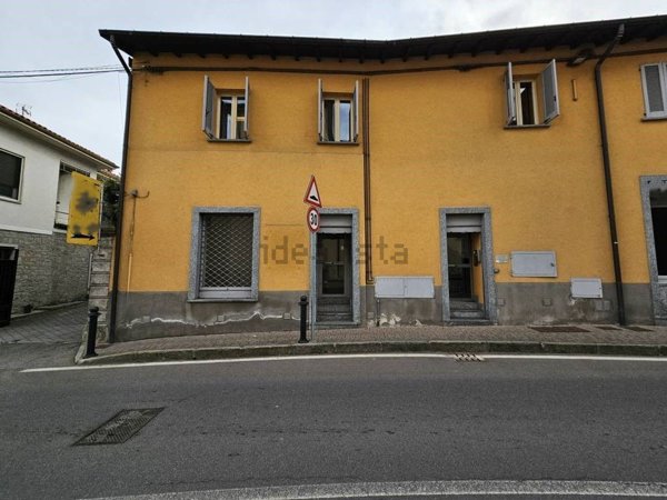 appartamento in vendita a Jerago con Orago