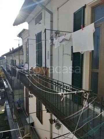 appartamento in vendita a Jerago con Orago