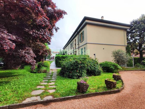 appartamento in vendita a Jerago con Orago