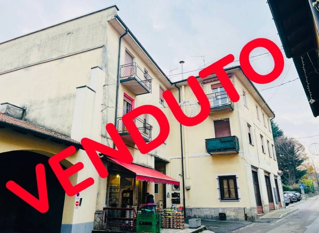 appartamento in vendita a Jerago con Orago